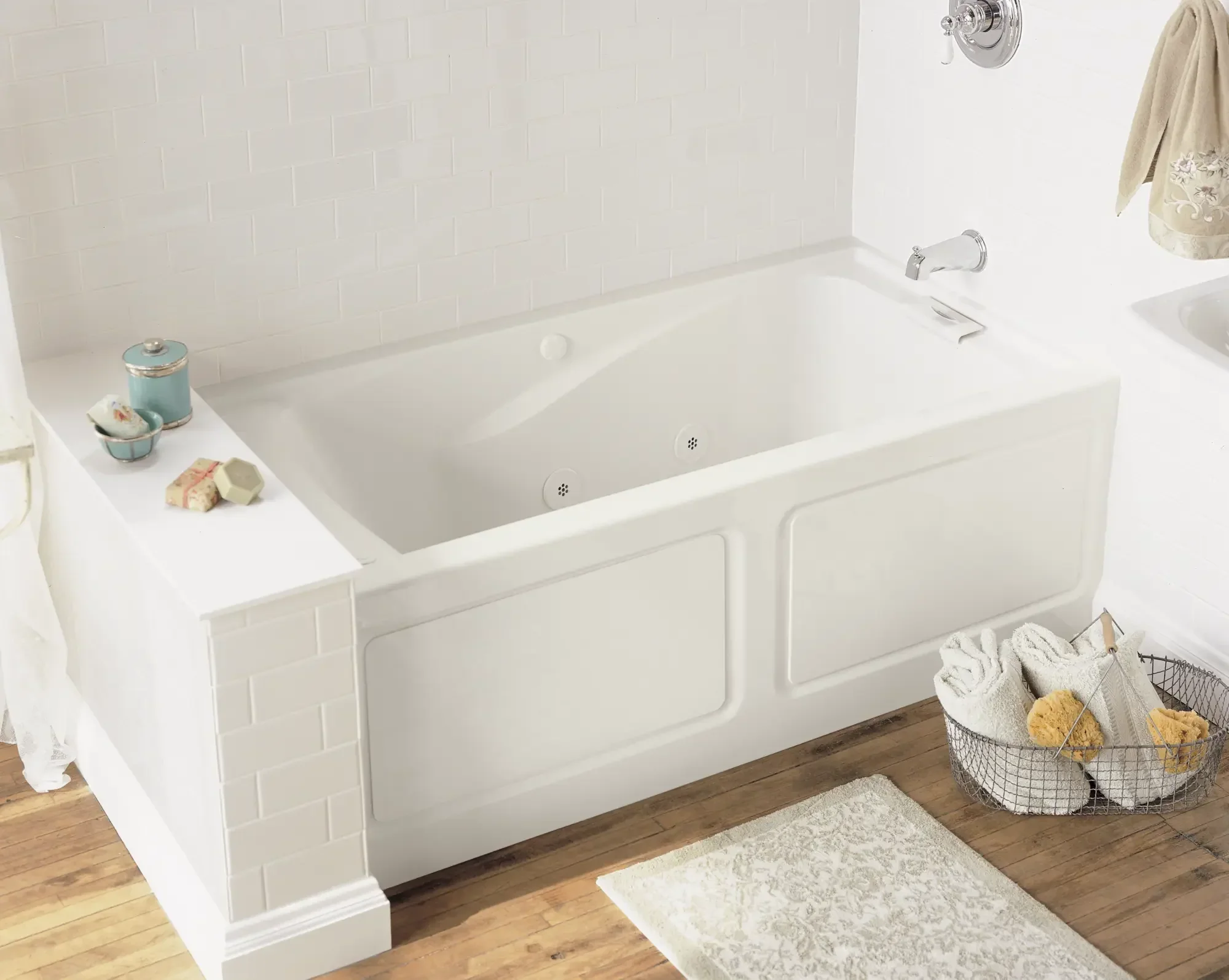 Evolution® 60 x 32-Inch Deep Soak® Integral Apron Bathtub - Image 4