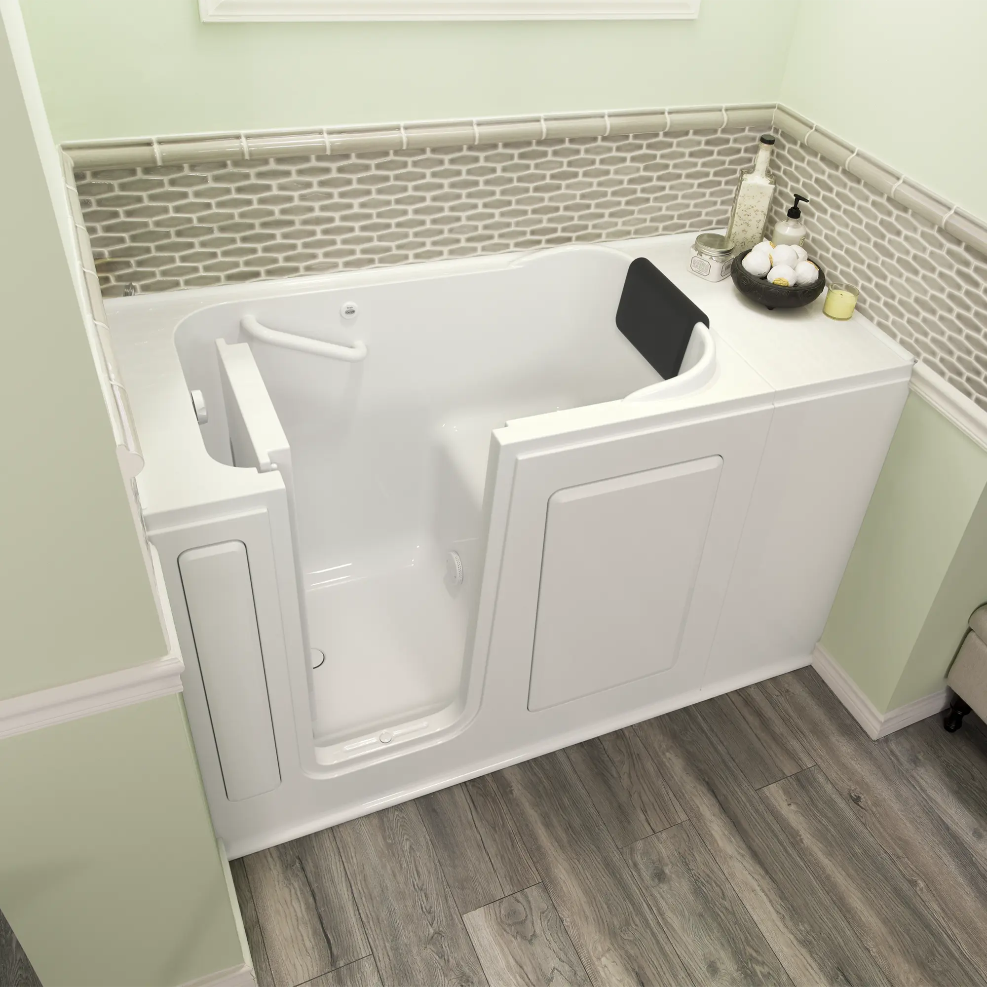 Gelcoat Premium Series 28 x 48-Inch Walk-in Tub With Soaker System - Left-Hand Drain - Image 9