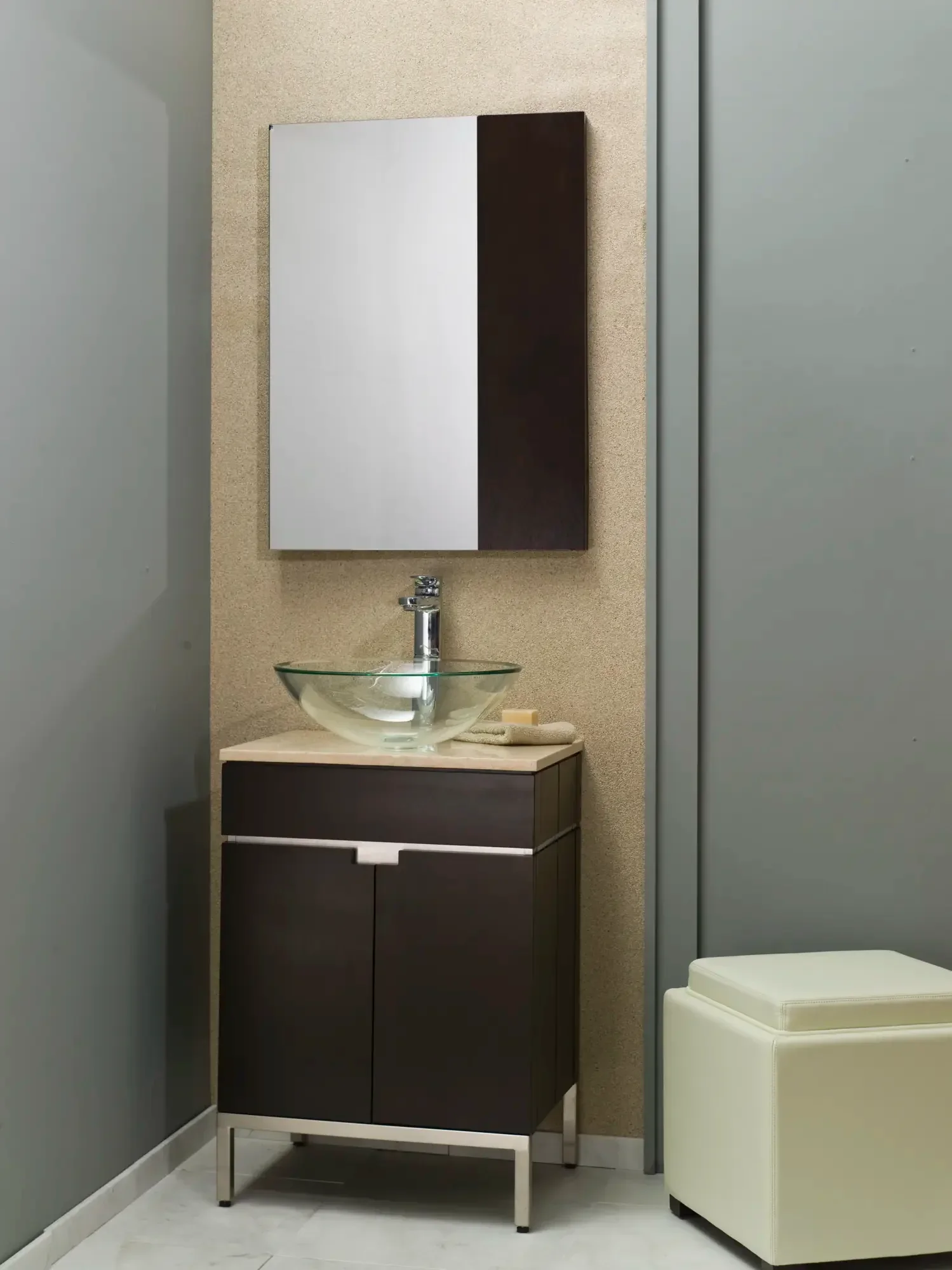 Studio Medicine Cabinet/Mirror - Image 4
